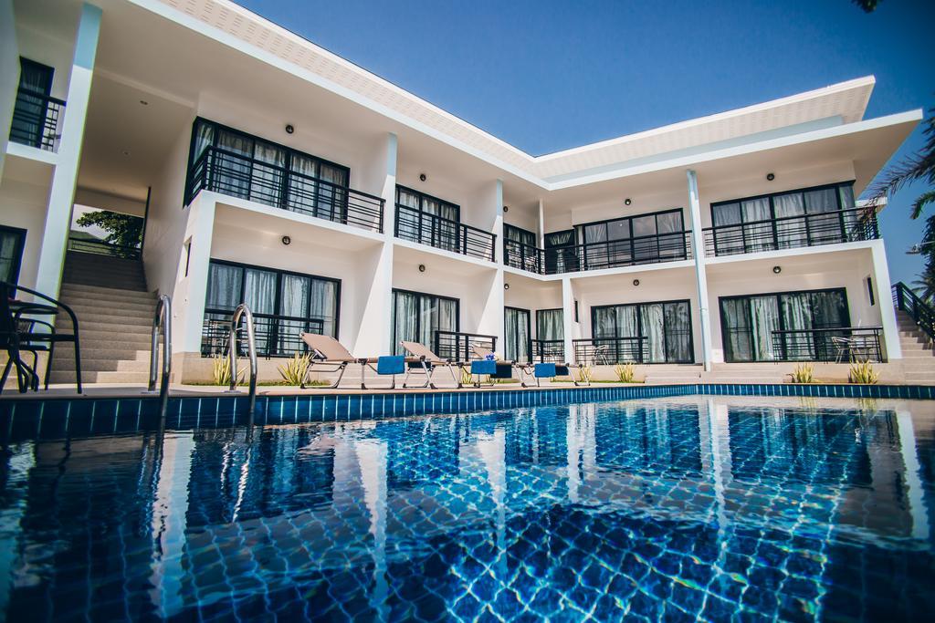 Infinity Bophut Apartments Bagian luar foto